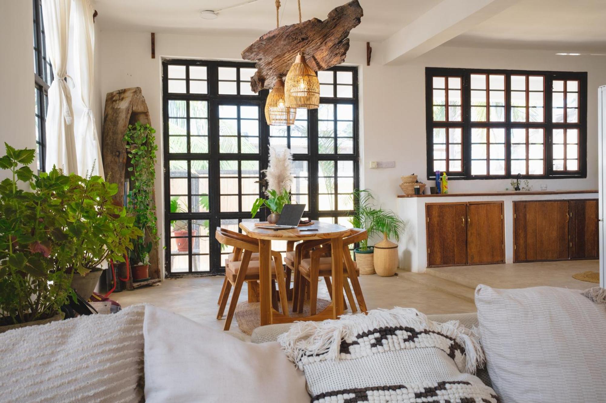 Mnazi House Villa